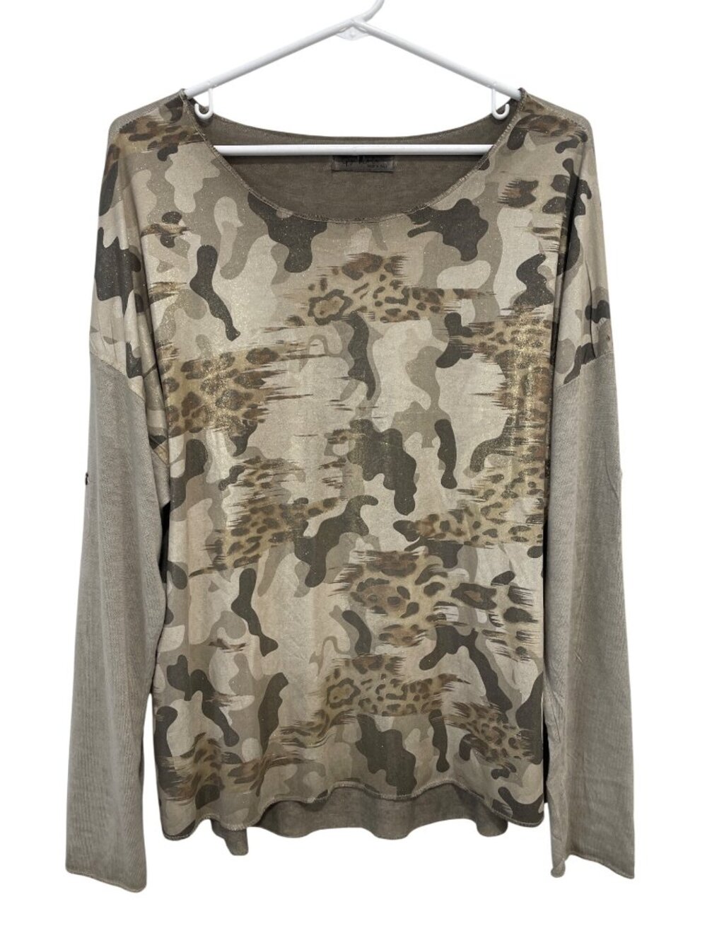 Gigi Moda Top XL Camouflage Metallic Long Sleeve Pullover Viscose Beige Green